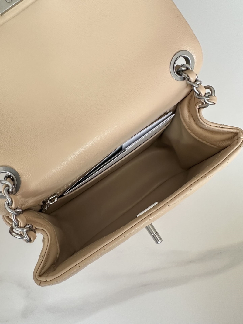 Ch**el cf series bags